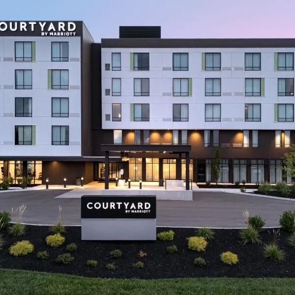 Courtyard by Marriott Nashville Smyrna，位于默夫里斯伯勒的酒店