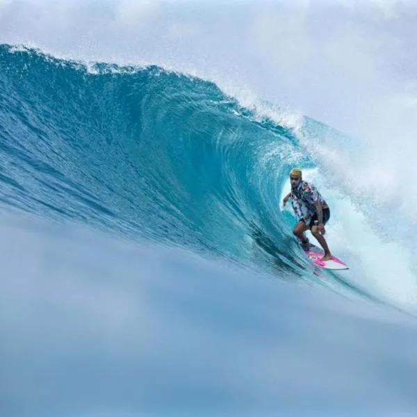 Surf Trip Maldives，位于图鲁斯杜的酒店