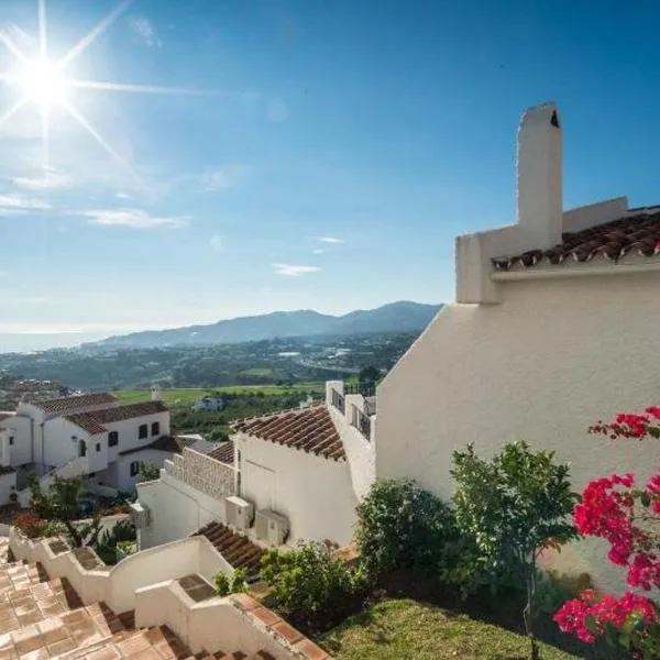 Luxury 2 Bedroom Apartment in San Juan de Capistrano, Nerja，位于内尔哈的酒店