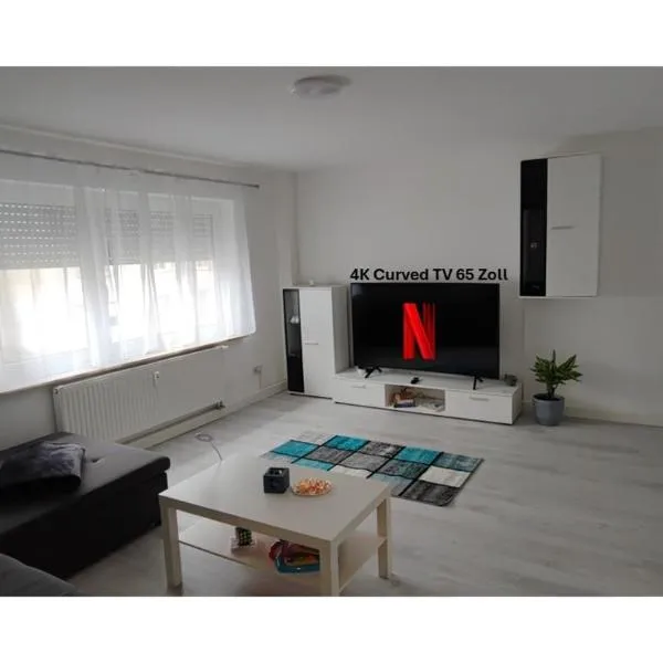 Blu Home/Ferienwohnung，位于奥斯特拉赫的酒店