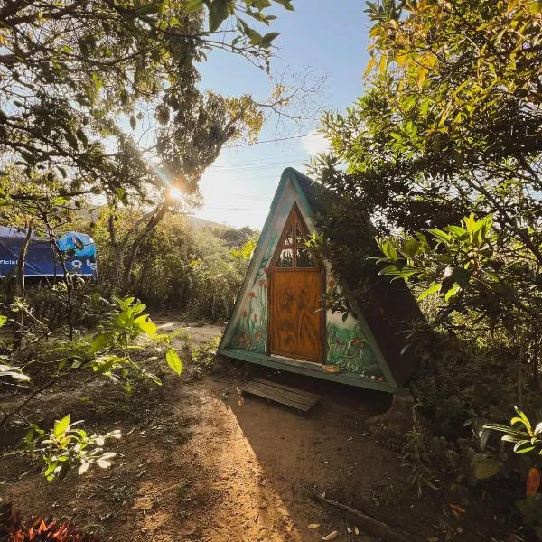 Camping Filhos da Floresta - Vale do Capão，位于韦尔卡鲍的酒店