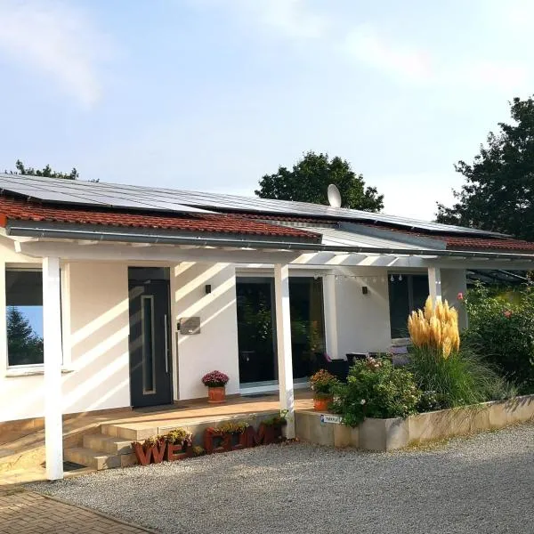 Auszeit Erfurt - stilvoller Bungalow mit Parkplatz - zentrumsnah，位于爱尔福特的酒店