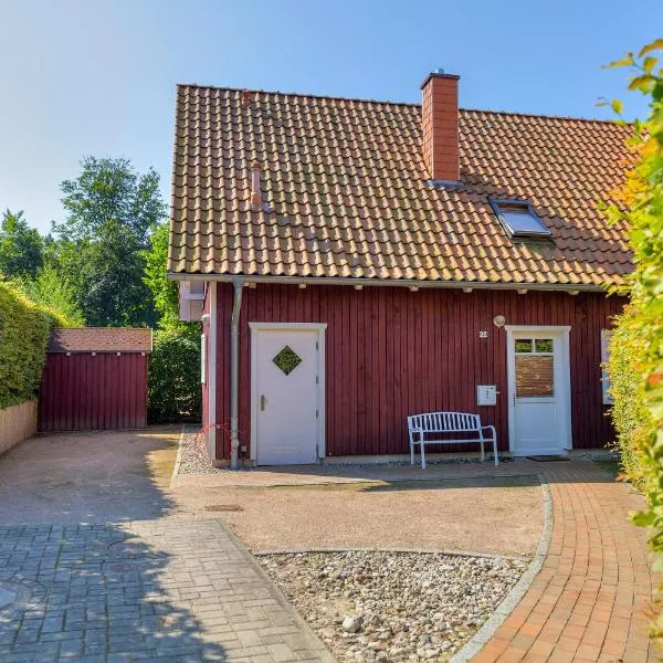 Küstenhaus mit eigener Sauna und Kamin ca 400 vom Ostseestrand，位于科瑟罗的酒店