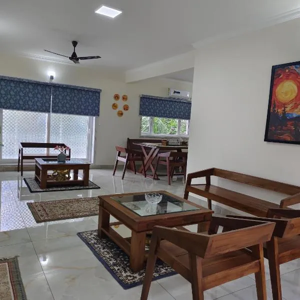 Onyx3, Best 3BHK Luxury Home Stay Thrissur - 7Elysee Homes，位于Cheruthuruthi的酒店