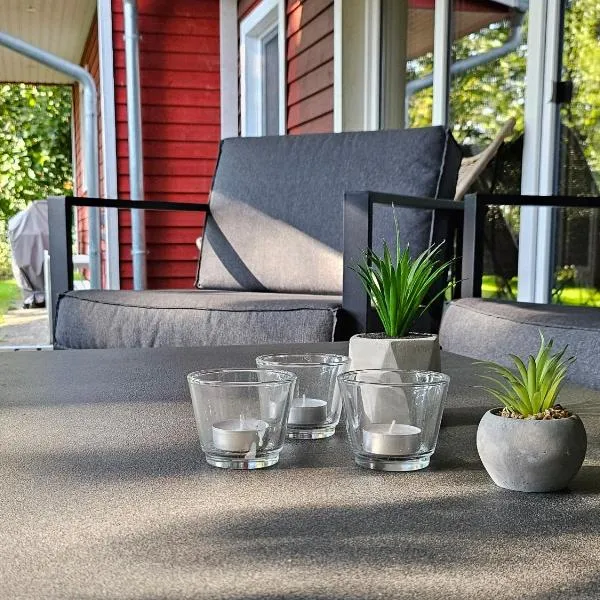 Waldhaus Dötlingen Ferienhaus im Naturpark，位于多尔廷根的酒店