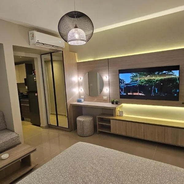 G Cribs Stylish Studio，位于赫尔格达的酒店