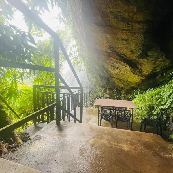 The Falls at Mangal Caverns，位于瓦加蒙的酒店