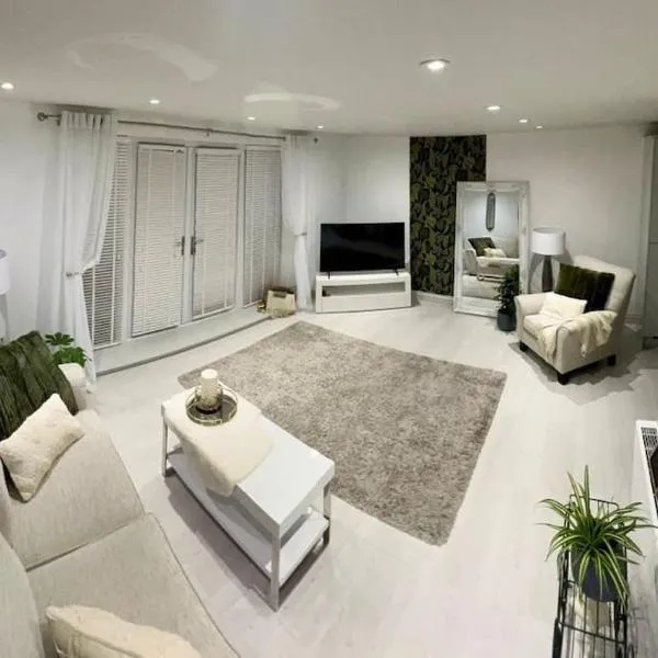 Marina Apartment by the Sea，位于哈特尔普尔的酒店