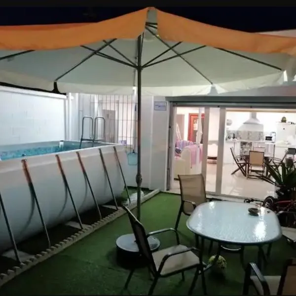 Acogedor loft a 30 minutos de la playa y montaña，位于莱夫里哈的酒店