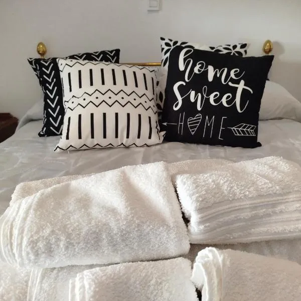 VILLA ROBLES，位于Santisteban del Puerto的酒店