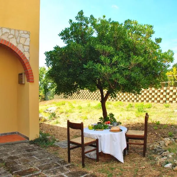Le Casine di Tuscany Maremma Saturnia，位于Catabbio的酒店