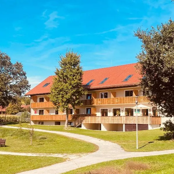 Chalet An der Brunnader - Ihr perfekter Rückzugsort in der Bayerischen Toskana，位于巴特比恩巴赫的酒店