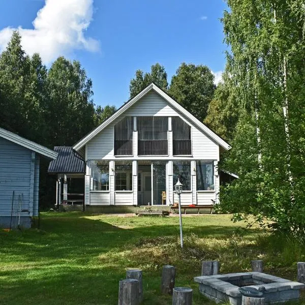 Villa North Karelia by offerhut 25，位于Tohmajärvi的酒店