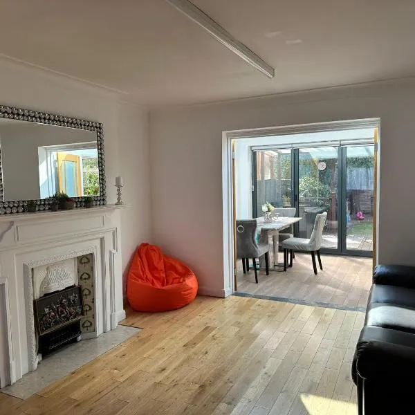 House for Rent in London，位于巴尔内特的酒店