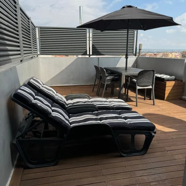 Atico Centro Sol y Vistas，位于萨拉戈萨的酒店