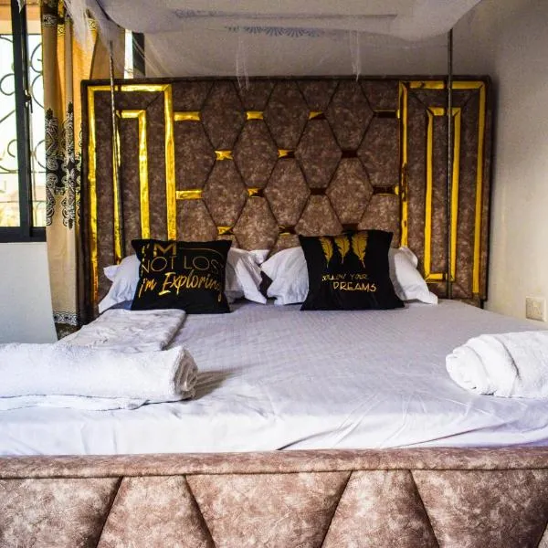 Bella Accomodations, Mombasa，位于班布里的酒店