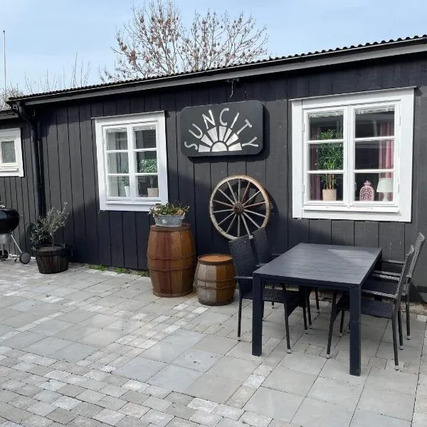 Suncity Sunshine nr 1，位于博里霍尔姆的酒店