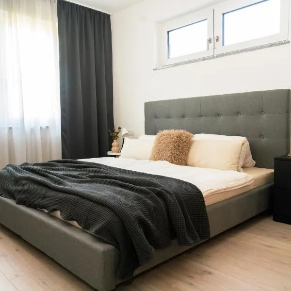 Alp Deluxe Weißenhorn - Sauna, Kamin & Parkplatz，位于魏森霍恩的酒店