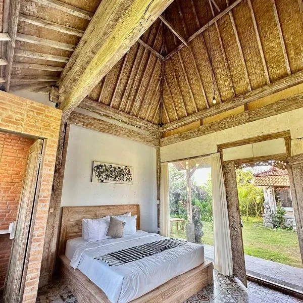 Bali Eco Living Yoga Healing Meditation and Retreat Center，位于登巴萨的酒店