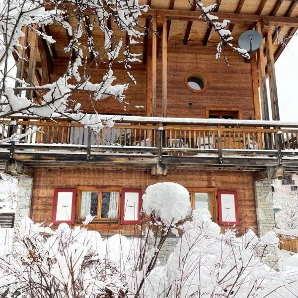 MORZINE GUEST CHALET HYPERCENTRE Hot tub & Sauna，位于莱热的酒店