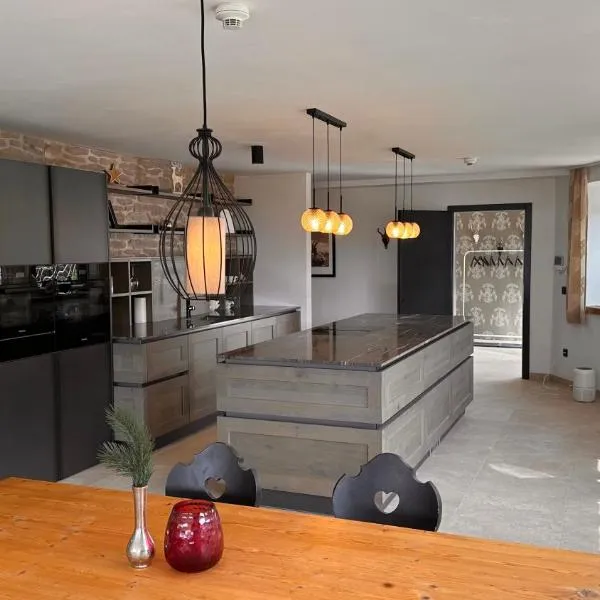 Lou Garden Suite，位于Auland的酒店