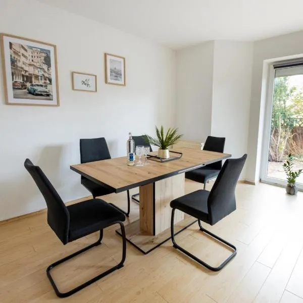 Großzügiges Wohlfühlhaus zwischen Stadt & Meer，位于Hinte的酒店