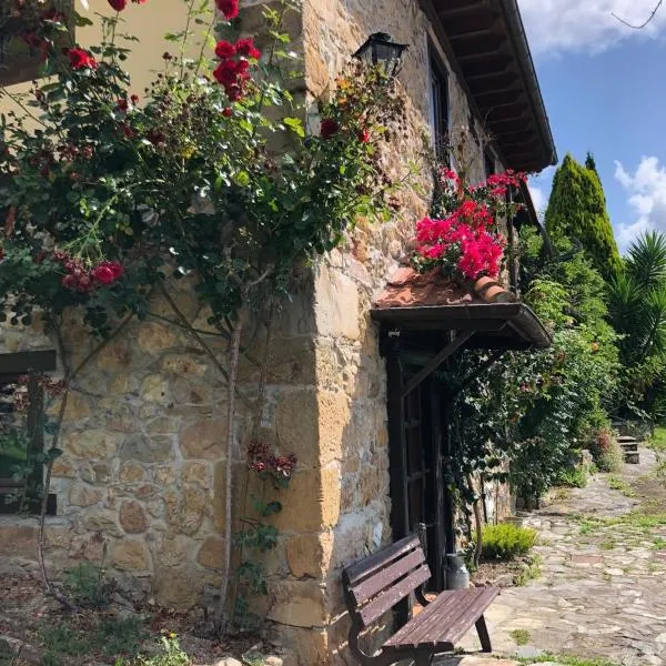 Vivienda Vacacional Casa Jimena，位于Robledo的酒店