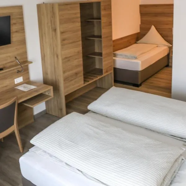 Hotel Adler，位于Nattheim的酒店