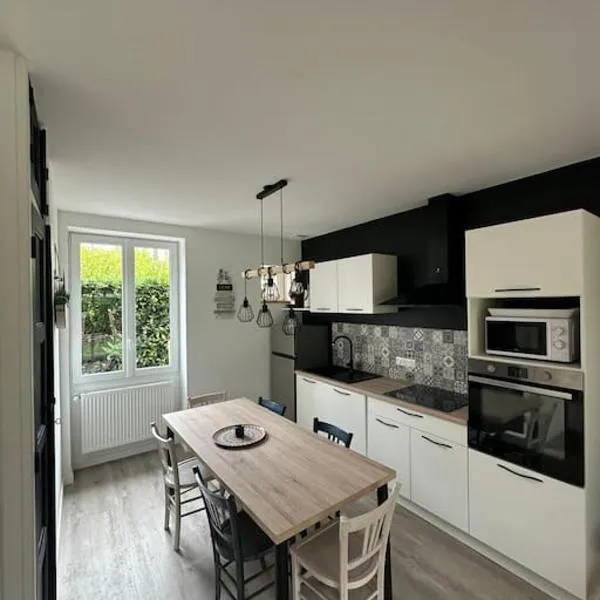 maison en ville Karine et Flavie，位于Flacé-lès-Mâcon的酒店