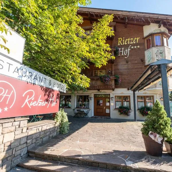 Hotel Rietzer Hof，位于Rietz的酒店