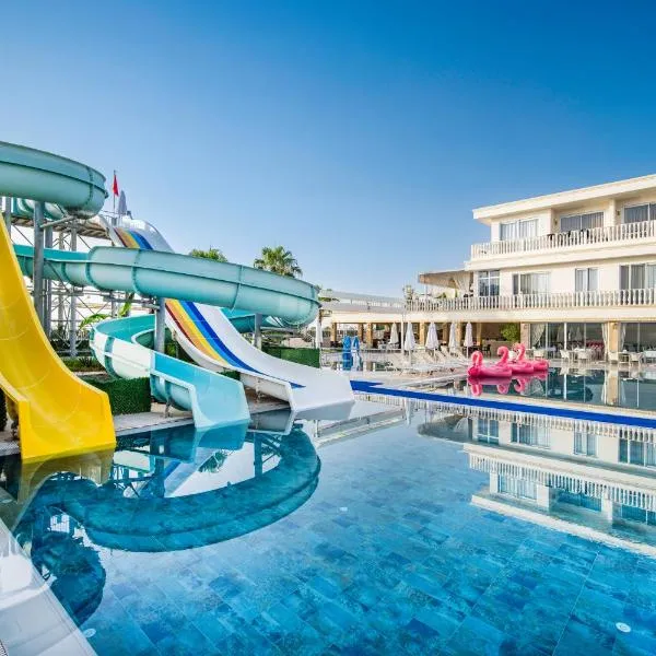 SL La Perla Hotel Kemer，位于贝尔迪比的酒店