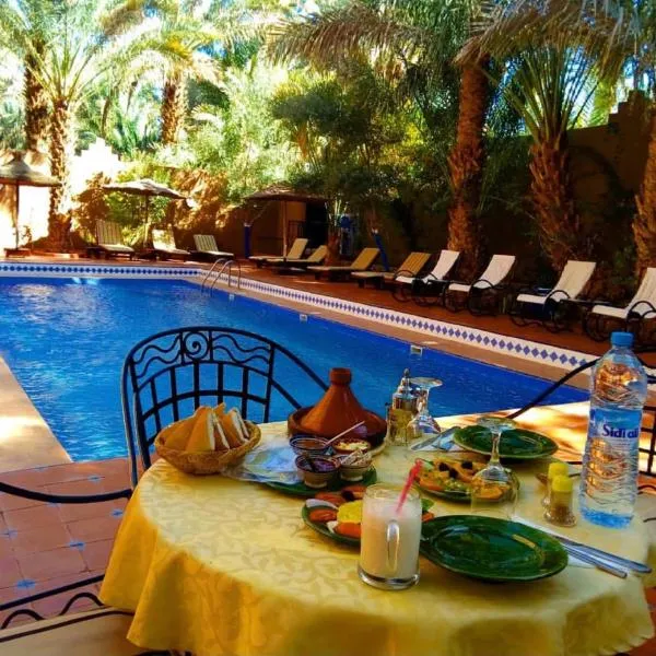 Riad le Petit Jardin，位于扎古拉的酒店