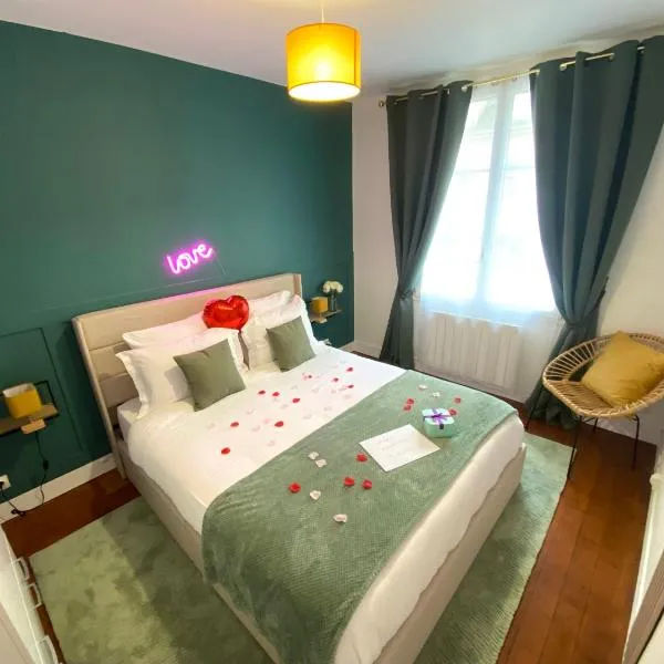 Cocon de la Tour-Confort Premium-Hyper-Centre，位于贡比涅的酒店