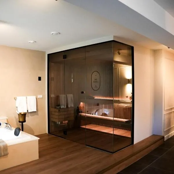 The Lodge Bed & Wellness Oisterwijk Sauna, Jacuzzi, Luxury，位于Moergestel的酒店