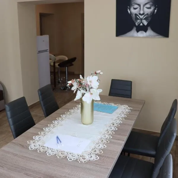 Kincsem Vendégház，位于陶尔曹尔的酒店