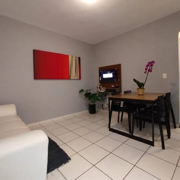 Aconchegante Ap em Sete Lagoas，位于塞蒂拉瓜斯的酒店