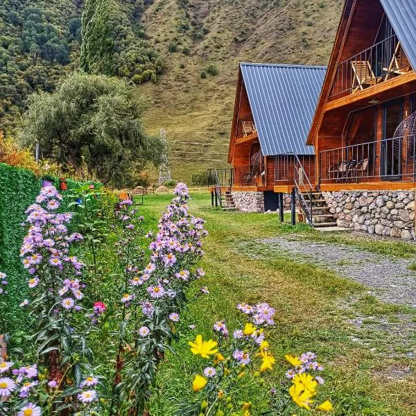 Panorama cottages in Sno，位于居塔的酒店