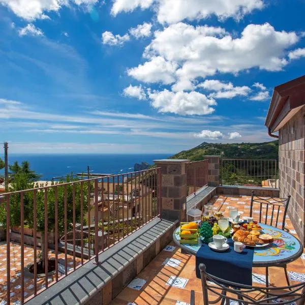 VillaCrapolla Sorrento，位于马萨鲁布朗斯的酒店