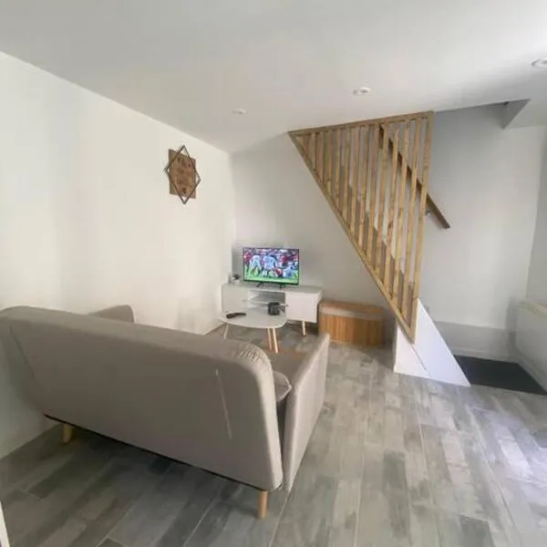 Charmante Maison entre Castres & Mazamet，位于艾格芳德的酒店