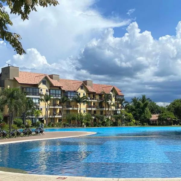 Club Balai Isabel Villa Nathaniel，位于Talisay的酒店