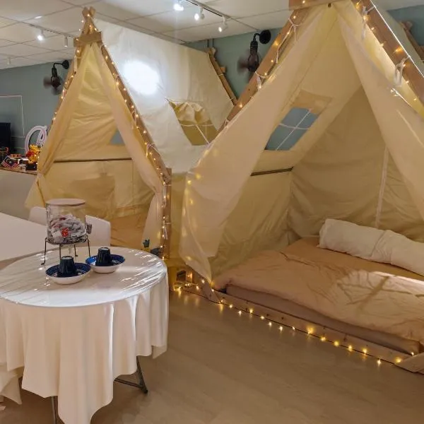 Penang Indoor Camping Tent Romantic Stay up to 7 pax Netflix YouTube Playstation，位于日落洞的酒店