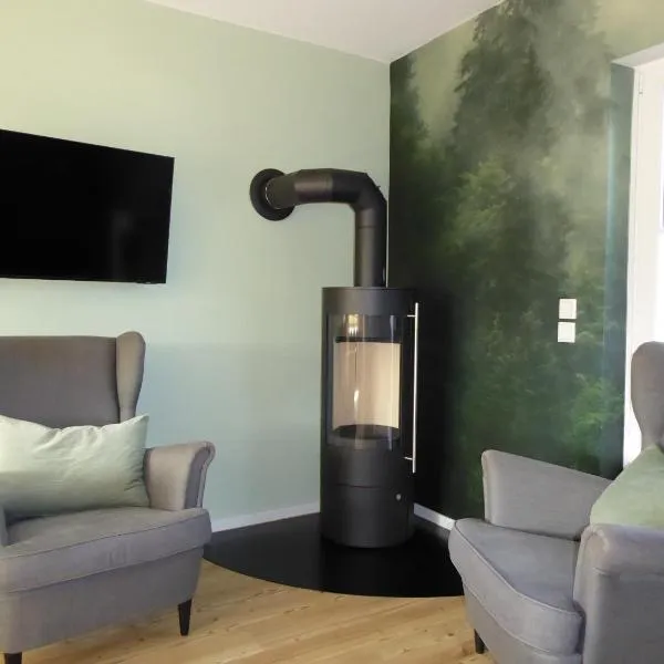 Family Mountain Winterberg Chalet privates Haus 10 Pers 4 Schlafzimmer WiFi near Lift，位于温特贝格的酒店