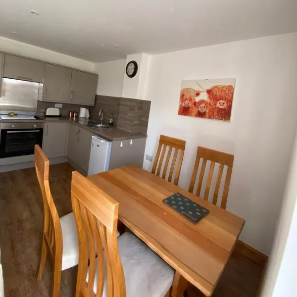 Flat 1, Coneygre Farm，位于Hoveringham的酒店