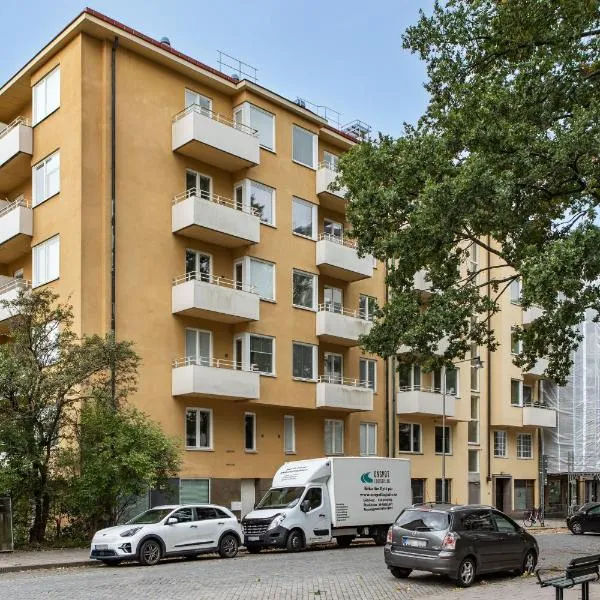 Trendy & Central Stockholm Apt，位于斯德哥尔摩的酒店