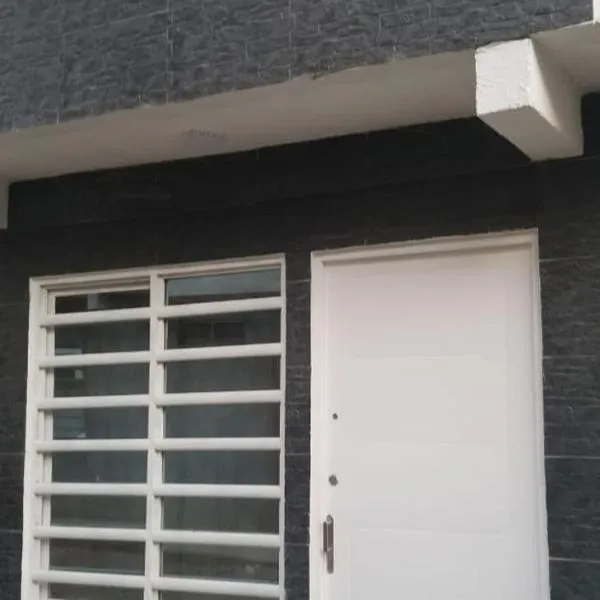 Habitación de Lujo para grupo familiar，位于卡利马的酒店