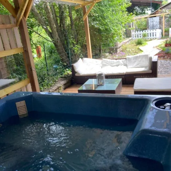 Au chants des Grenouilles，位于Préchacq-Josbaig的酒店