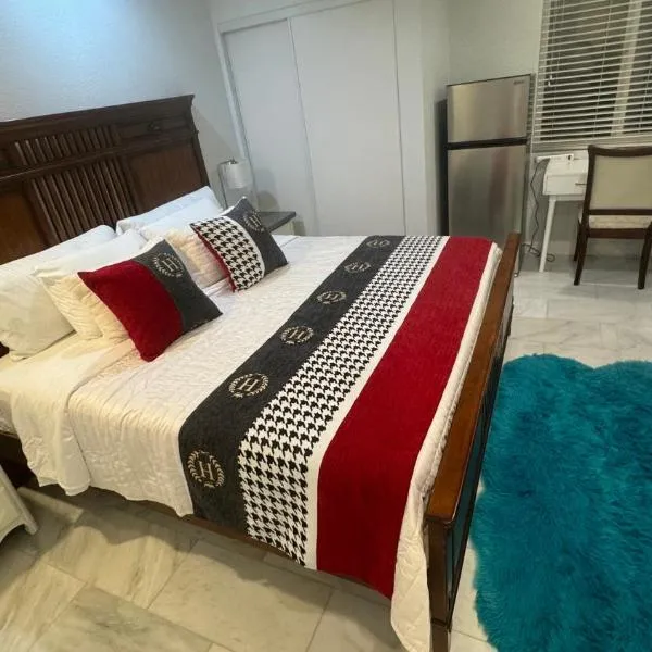 2#family suite king bed room，位于奇诺岗的酒店
