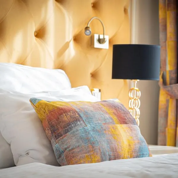 Golden Key Boutique Hotel，位于卡罗维发利的酒店