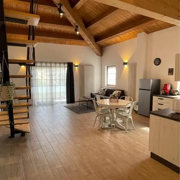 Casa dei pazzi Montanari da Cristina，位于阿尔费德纳的酒店