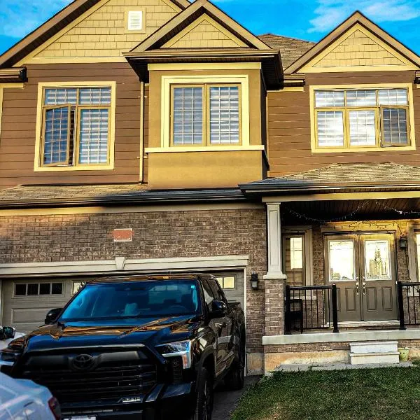 Garden Avenue Homes Free Parking，位于布兰特福德的酒店